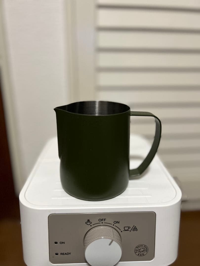 美品　De'Longhiエスプレッソメーカー スティローザ EC235J