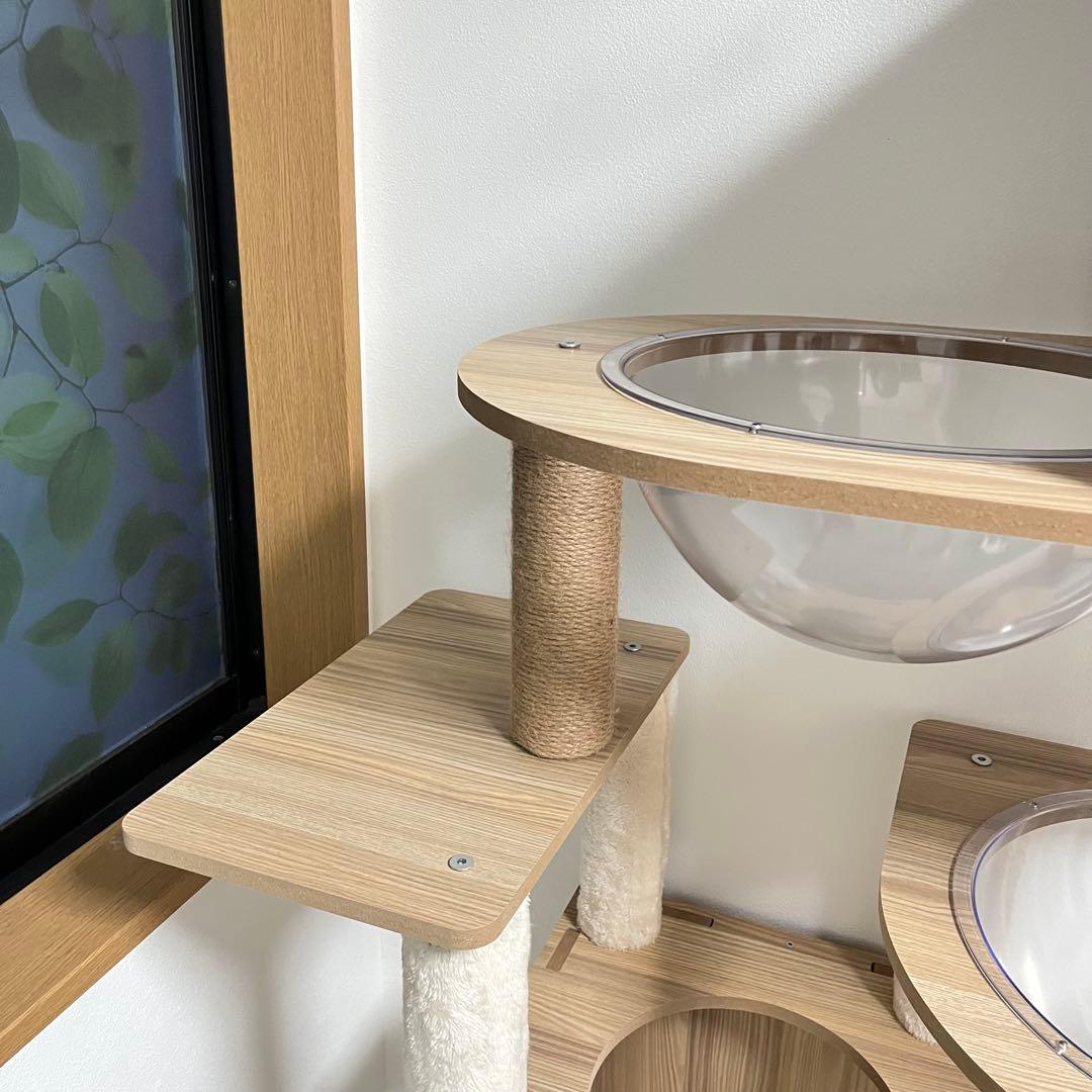 【美品】キャットタワー　木製　ナチュラル　ベージュ　宇宙船　据え置き型