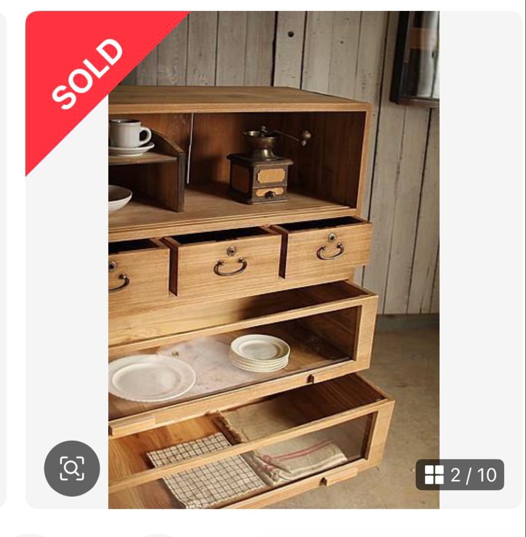 前面ガラス引き出し2段×ガラス戸棚×木製小引き出し3杯　食器棚　シャツケース