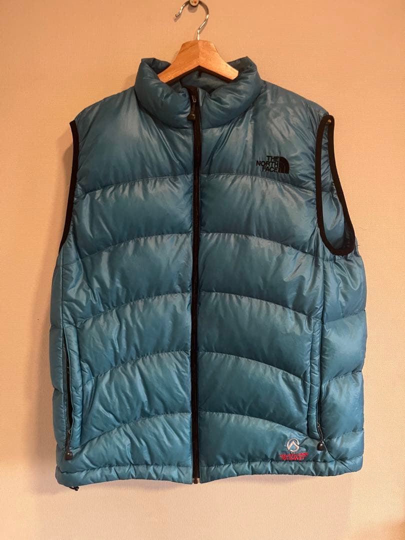 The North Face ダウンベスト 青