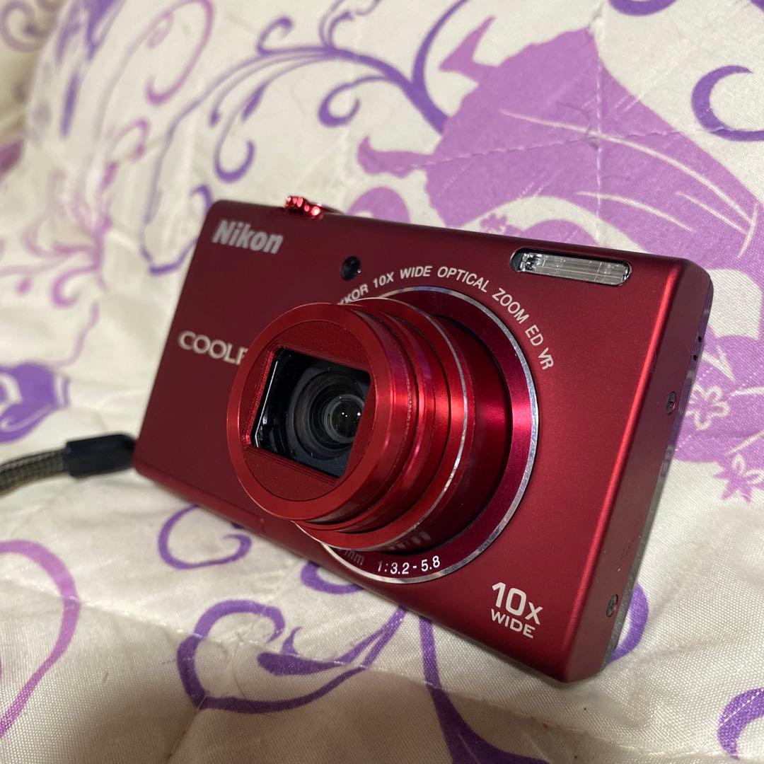 Nikon COOLPIX S6200 レッド♢説明書&充電アダプター付き