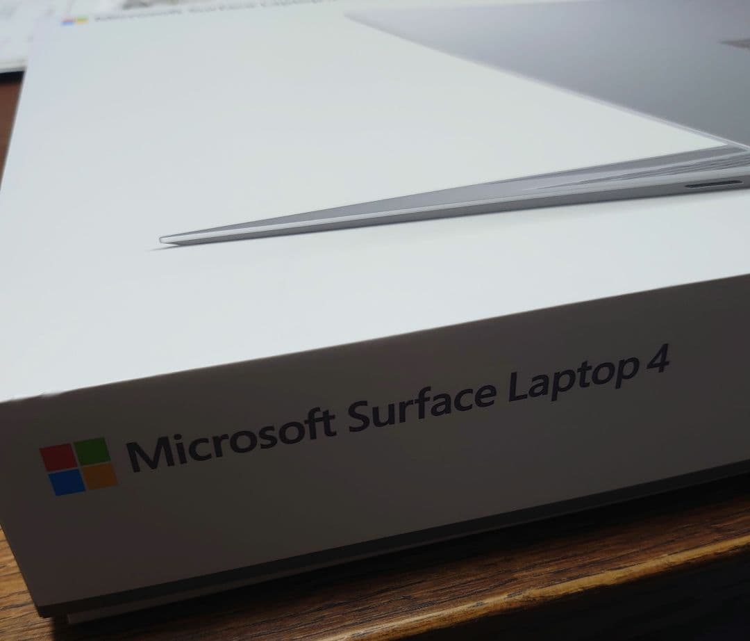 Surface Laptop4 15インチ 8GB/256GB