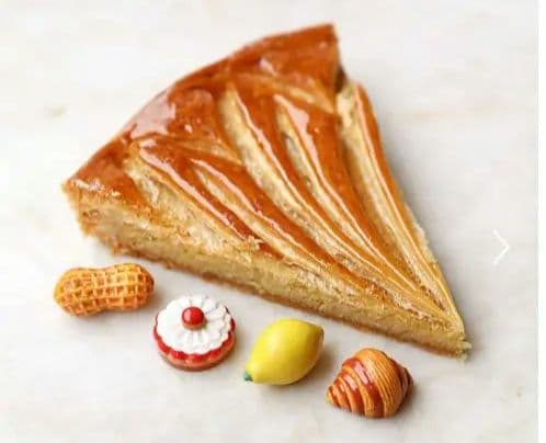 セドリックグロレ　2026ガレット・デ・ロア　フェーブ