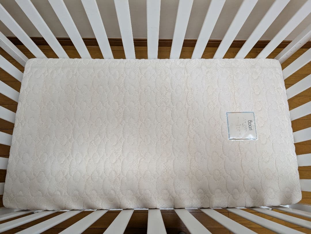 Boori ベビーベッド 純正品マットレス・防水キルトパッド付き