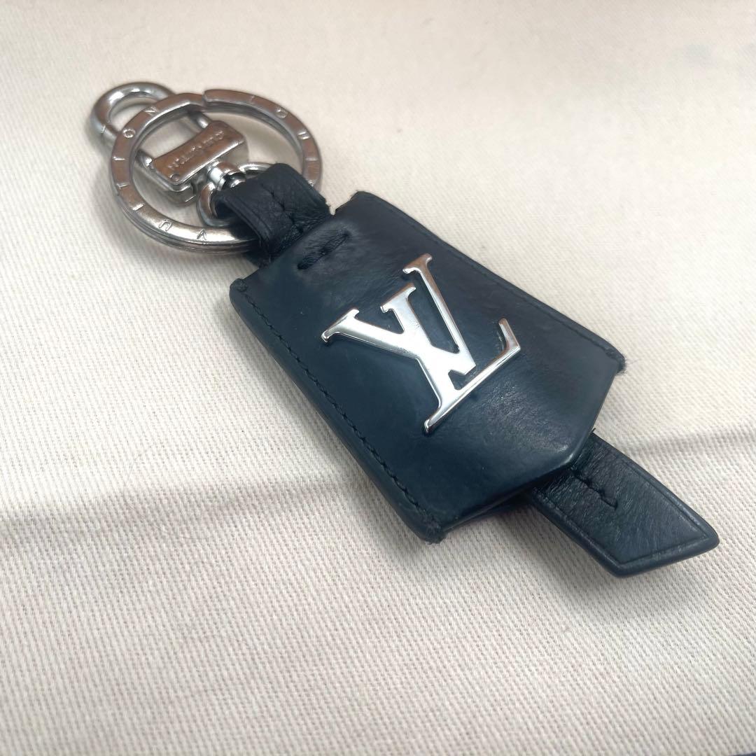 ルイヴィトン キーホルダー キーリング クロッシュ クレ チャーム　866