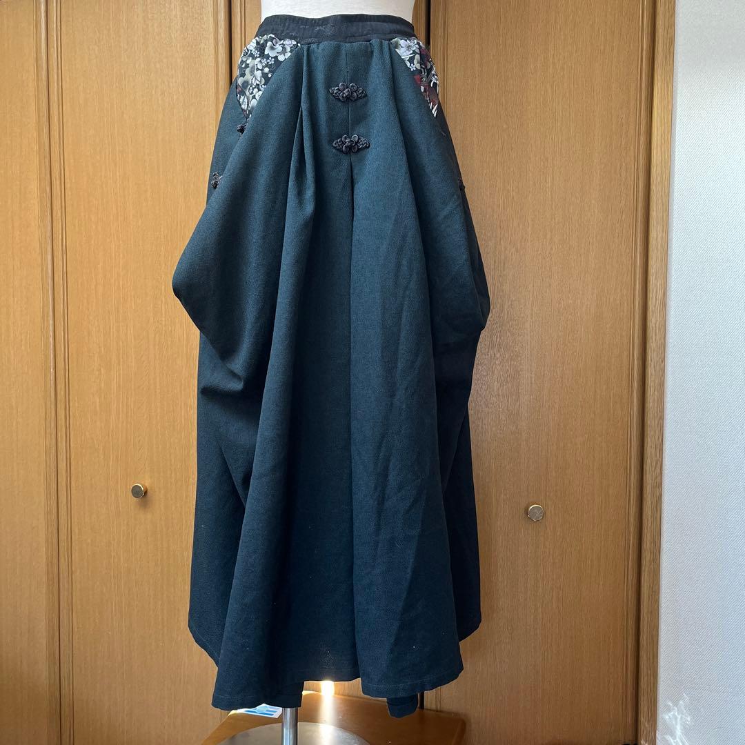 値下げキューティーフラッシュ　袴パンツ