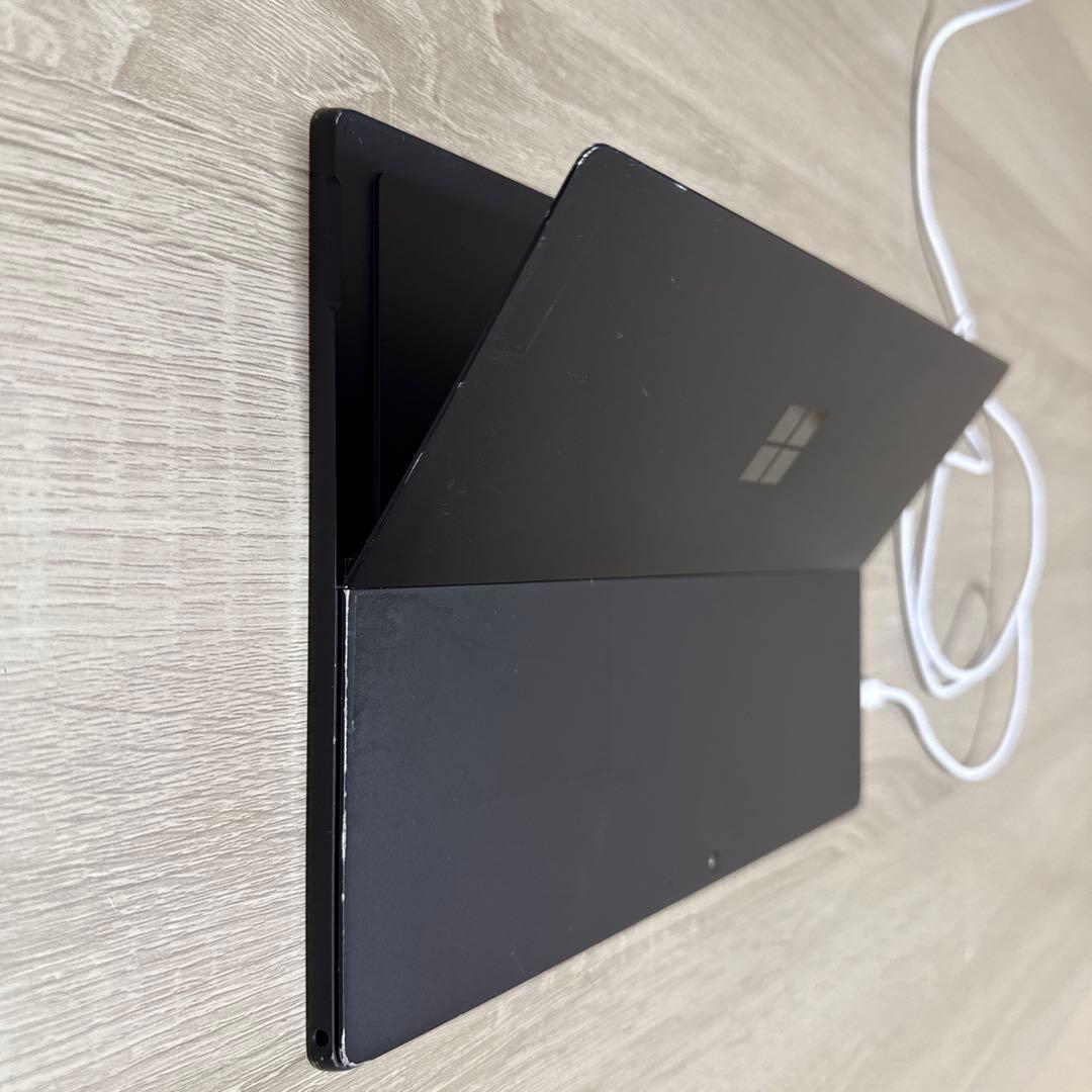 A*n様 Microsoft Surface Pro 7＋