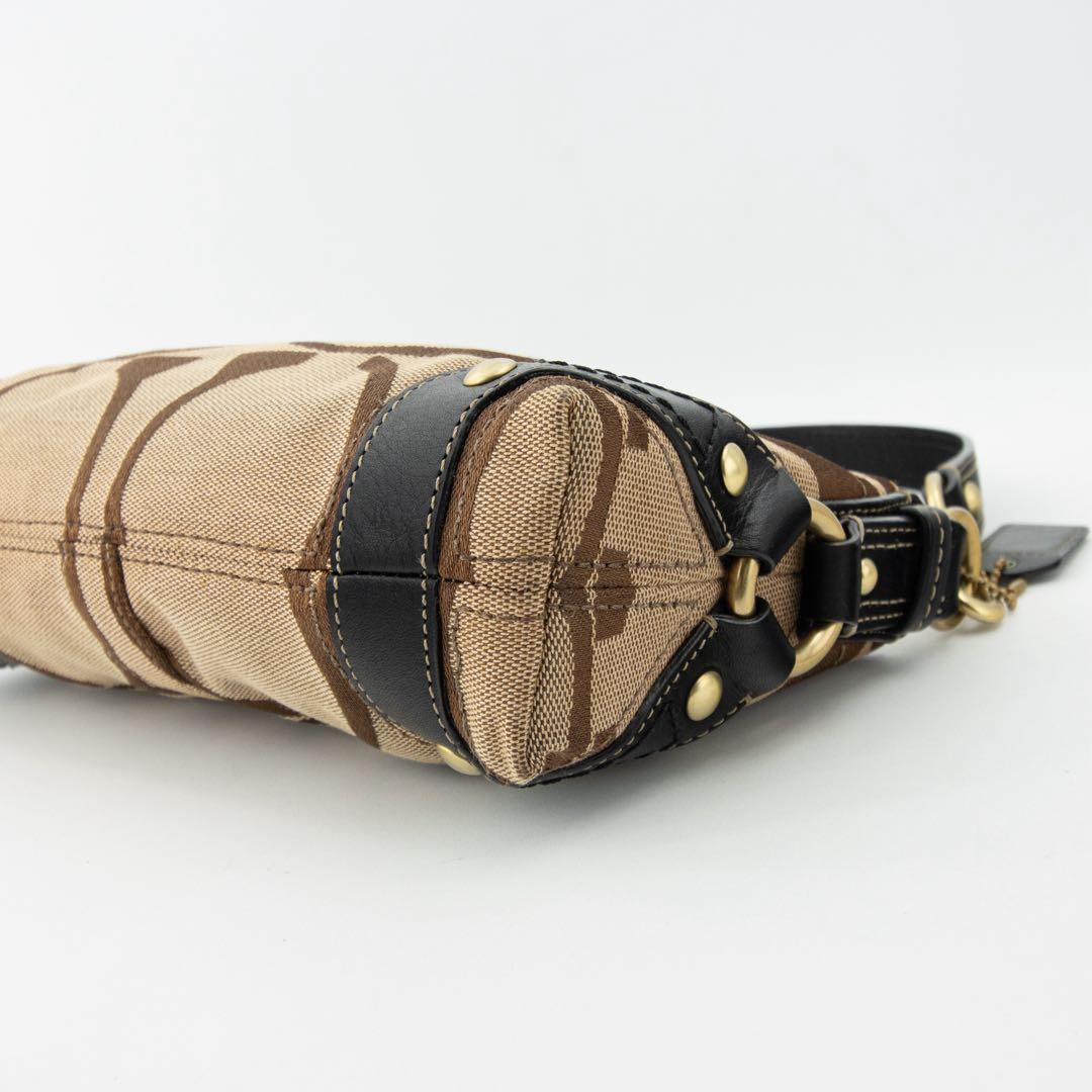 A146【美品】COACH／コーチ　アクセサリーポーチ　ハンドバッグ　シグネチャ