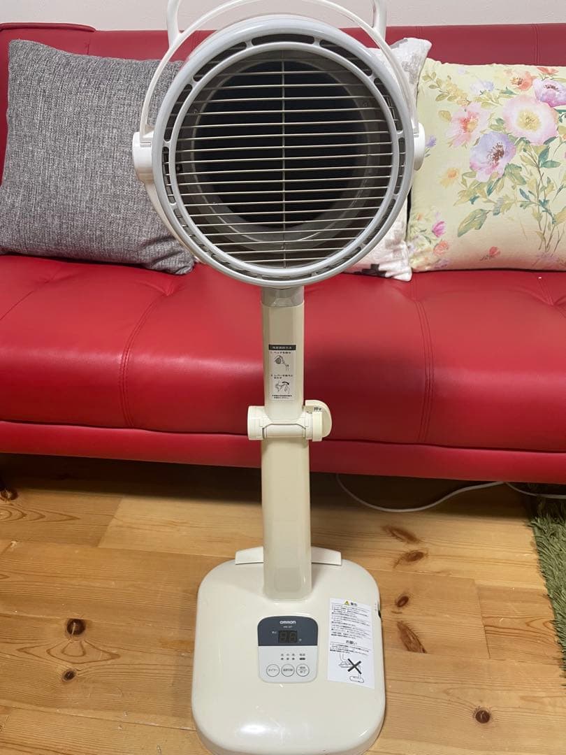 オムロン　赤外線　ヒーター