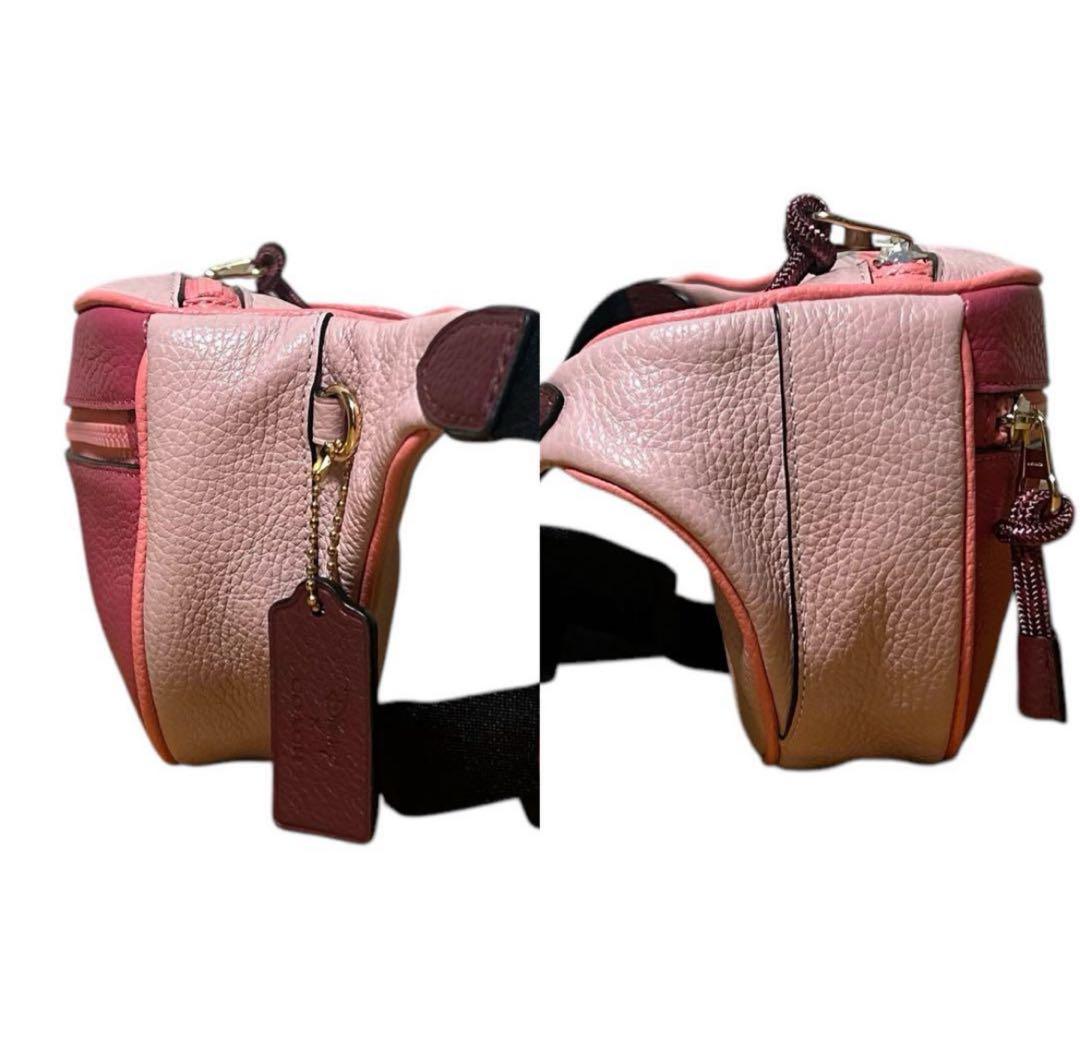 美品希少　限定コラボ　コーチ　ボディバッグ　ディズニー　ミッキー　レザー斜め掛け