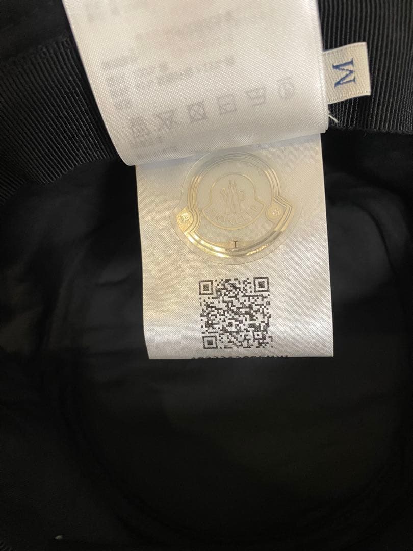 極美品　MONCLER バケットハット　帽子　黒　L M 国内正規品