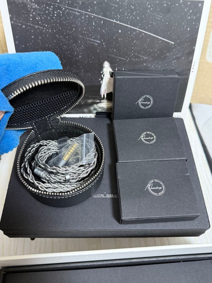 期間限定セール　水月雨　MOONDROP 流星-METEOR 付属品全て未使用