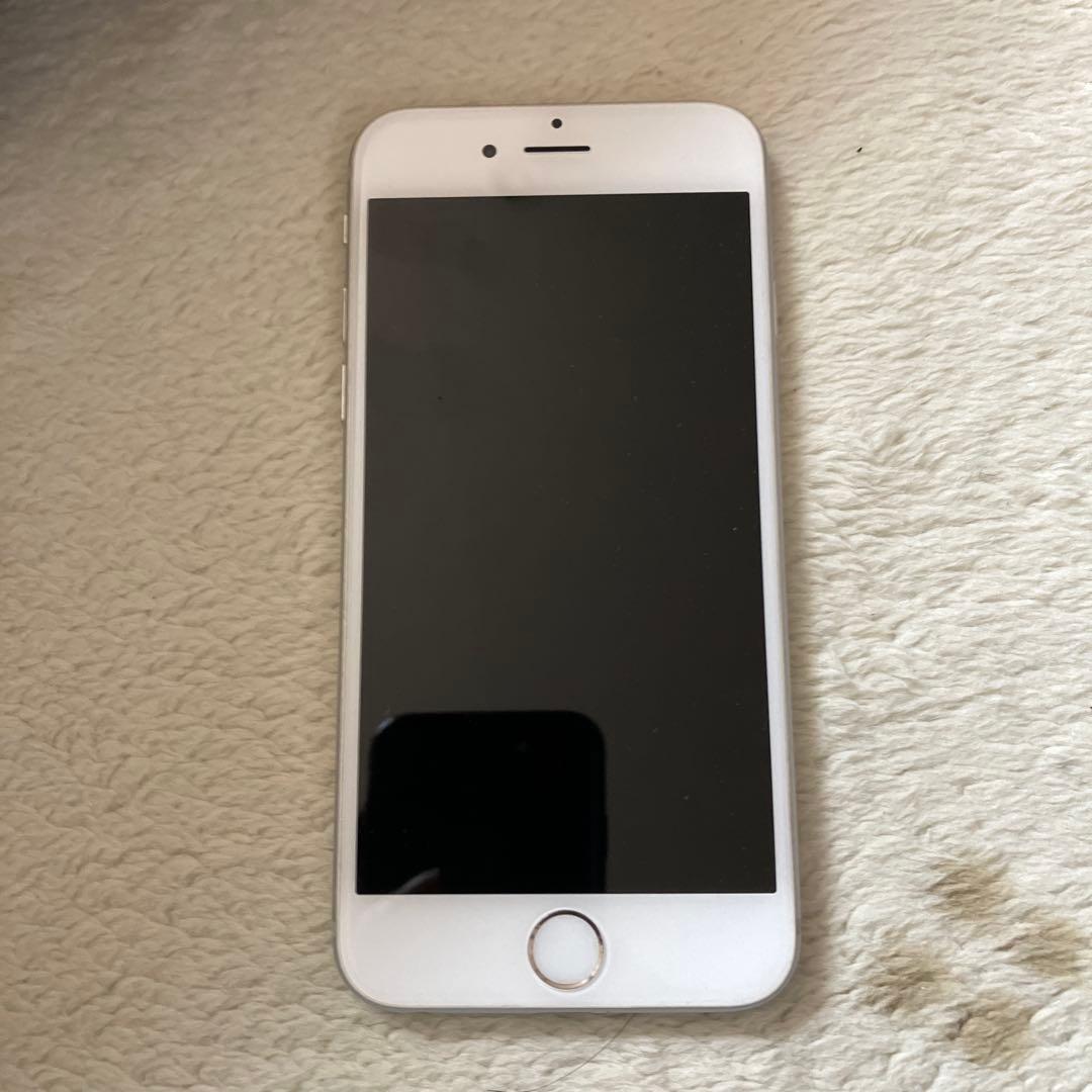 Apple iPhone 6 シルバー 本体