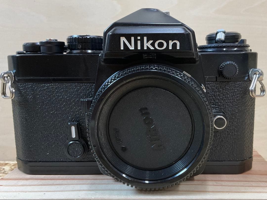 ⭐︎送料無料⭐︎Nikon FE フイルムカメラ⭐︎ジャンク品 ⭐︎おまけ付⭐︎