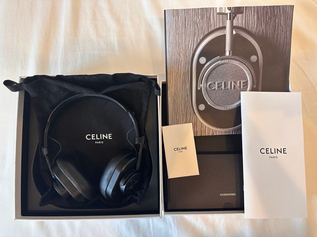 CELINEヘッドフォン / スムースカーフスキン＆ラムスキン トリオンフ
