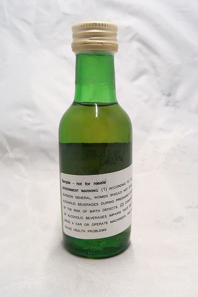 シーバスリーガル １８年・１２年 ・原酒ミニチュアボトル ４種