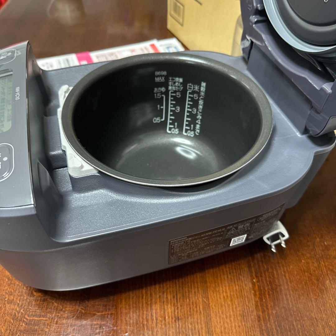 圧力IH炊飯ジャー　極め炊き　象印