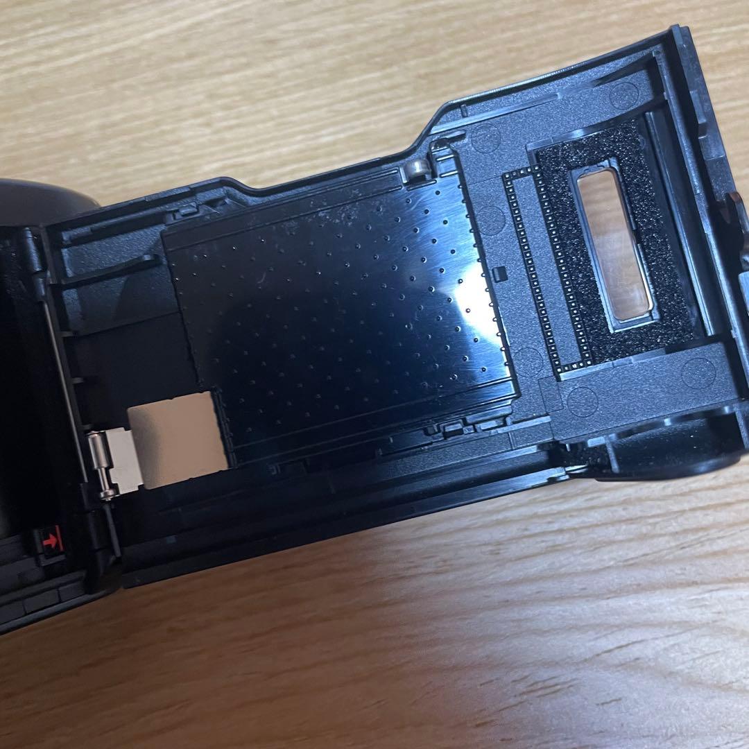 【完全動作品】　ニコン Nikon AF600 コンパクトフィルムカメラ　単焦点