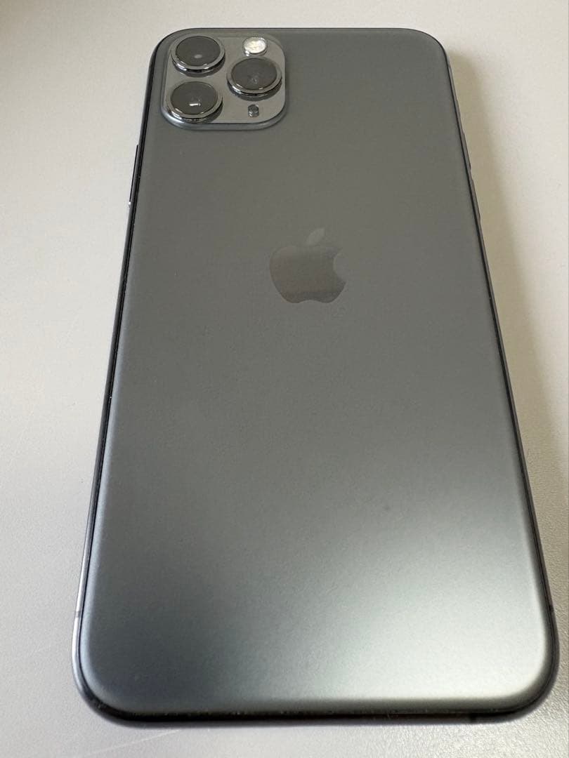 iPhone11pro 本体 64GB スペースグレー 目立つ傷なし