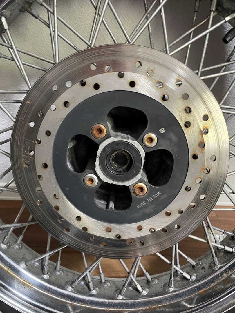 ヘイスト250 リヤホイール　18インチ