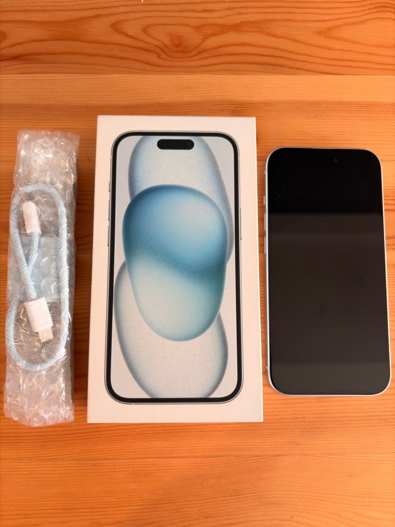 iPhone15 128GB ブルー Apple 本体・充電器セット