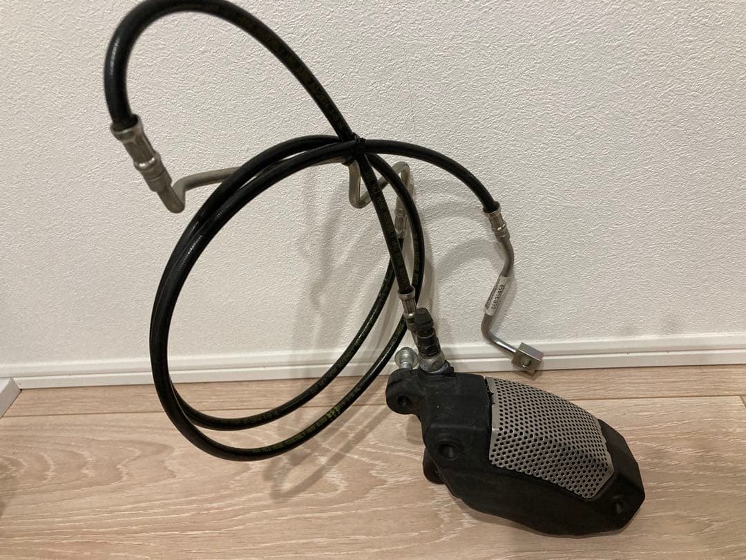 u*K様 ハーレーダビットソン純正キャリパーブレーキ左右セット