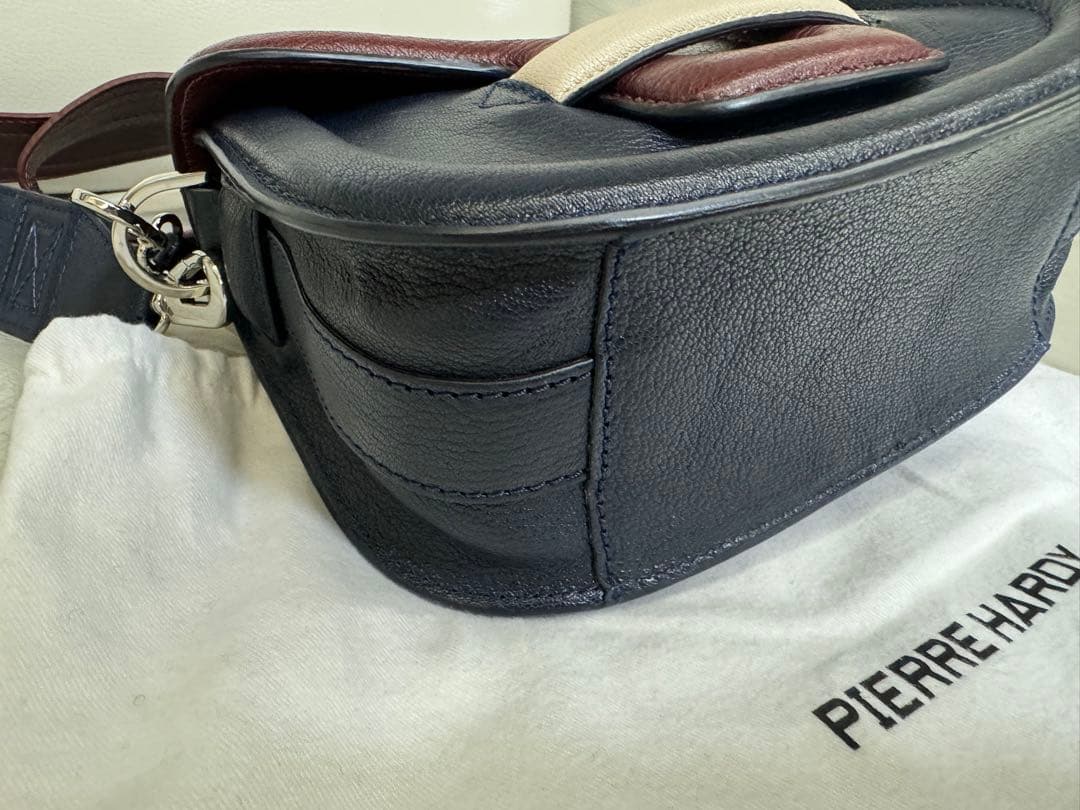 美品PIERRE HARDY ミニアルファヴィル バッグ