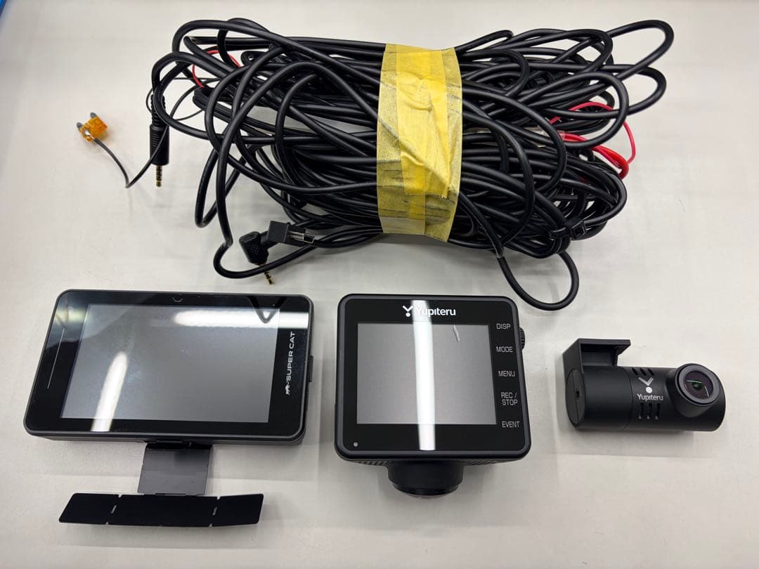 Yupiteru ZQ-31R ドライブレコーダー SUPERCATレーダー付