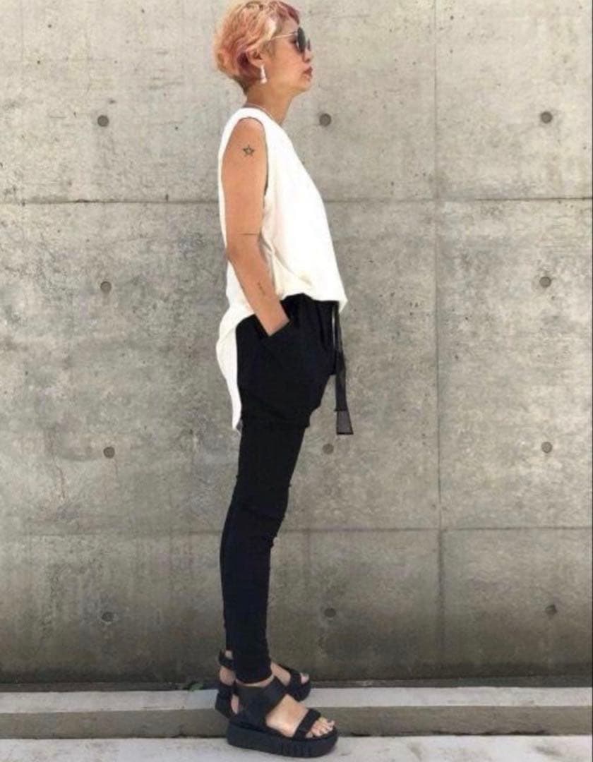 かんちゃん様✨️KariAng カリアング　メリルハイテンションカットジョキニー