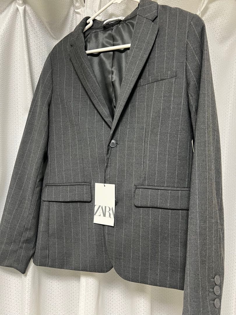 値下げ！新品タグ付き ZARA キッズ 上下スーツセット ネクタイ3点セット