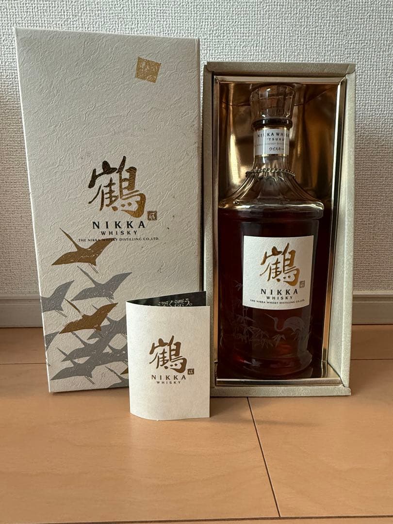 NIKKA 鶴 ウイスキー メダル付き
