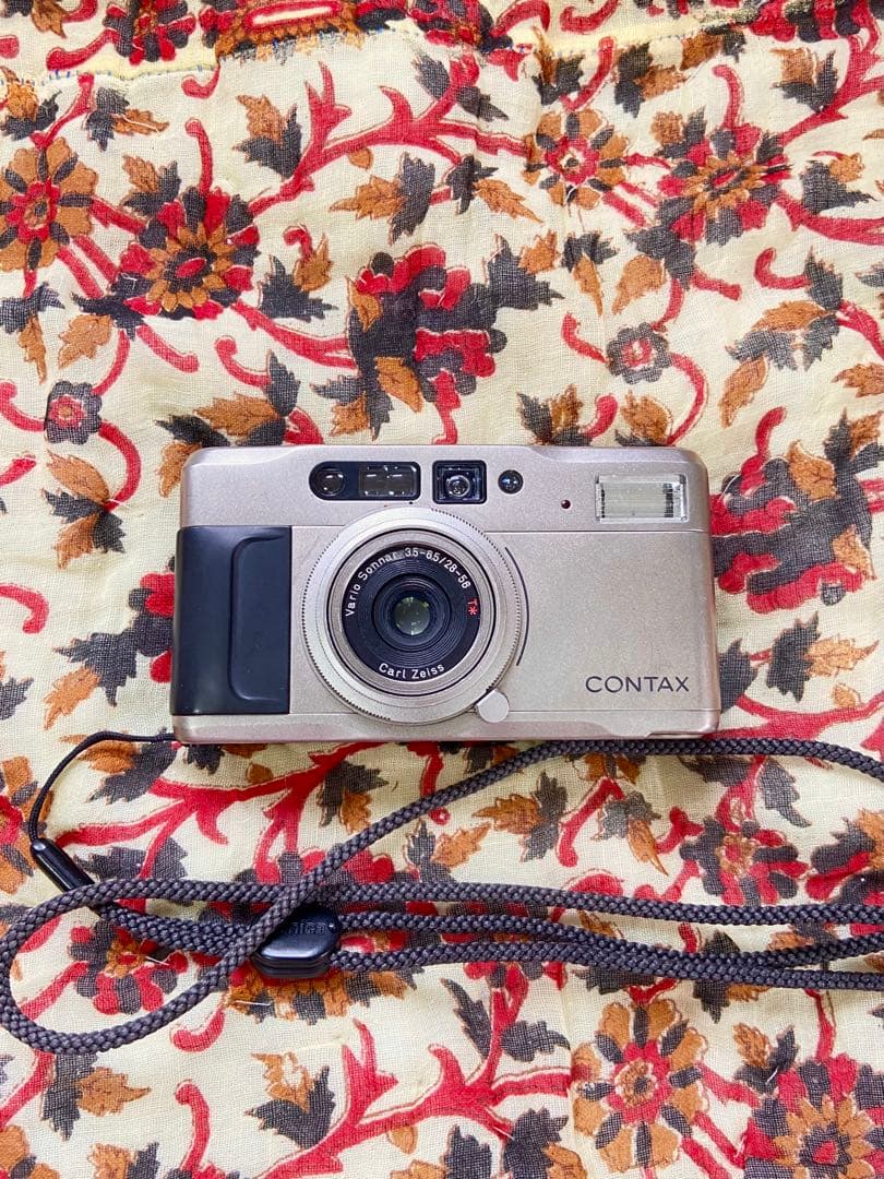 CONTAX TVS コンパクトフィルムカメラ