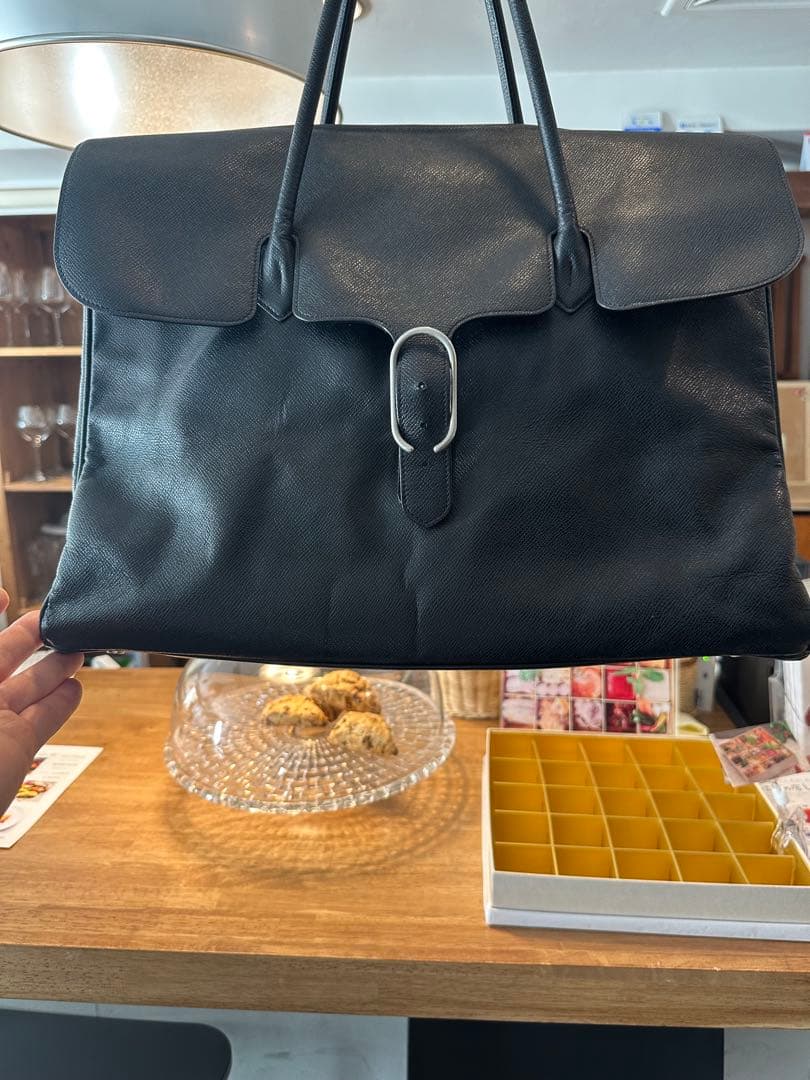 cisei フラップ付きトート　Nero ブラック 価格交渉可