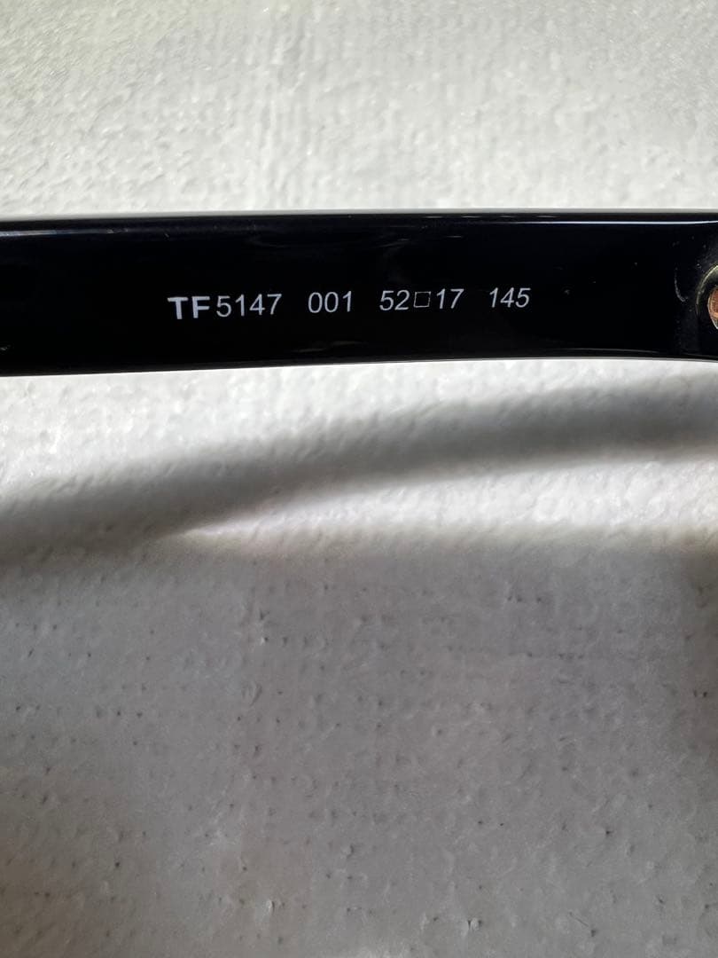 TOM FORD TF 5147 ブラック サングラス