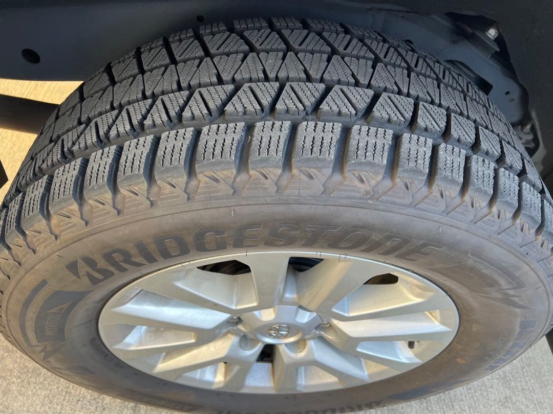 265/60R18 1100 150 プラド スタッドレスタイヤ　5本