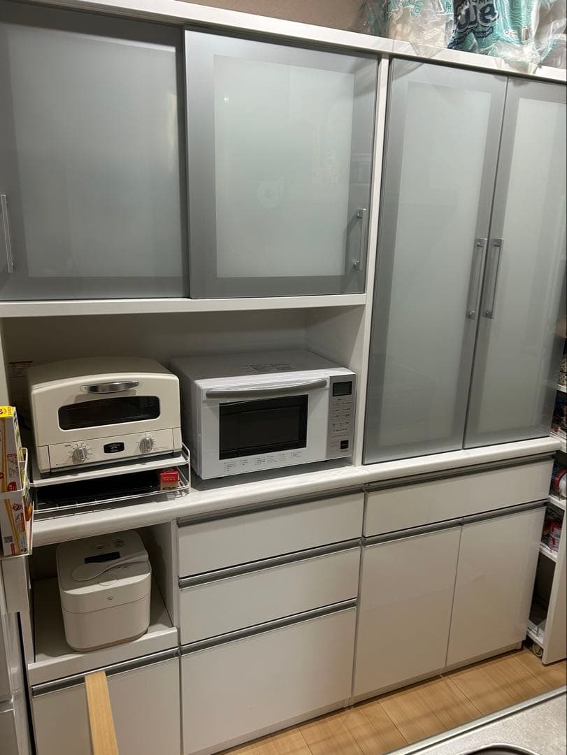 スマイル本日限定セール✨️送料込5.7万✨高級食器棚松田家具