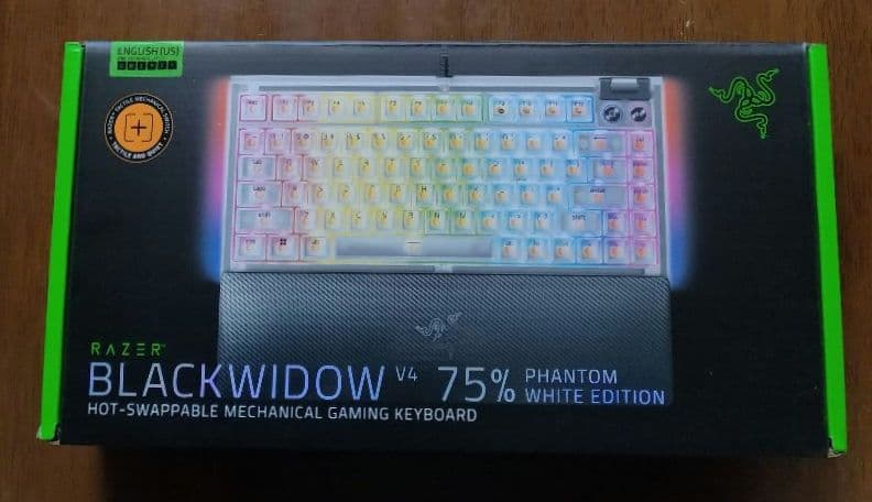 キーボード RAZER BLACKWIDOW V4 75% PHANTOM WHITE