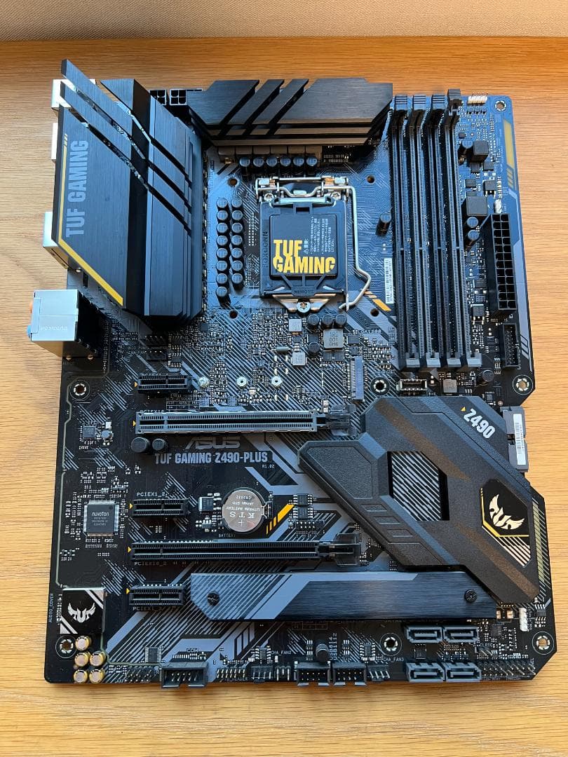 ASUS TUF GAMING Z490-PLUS マザーボード