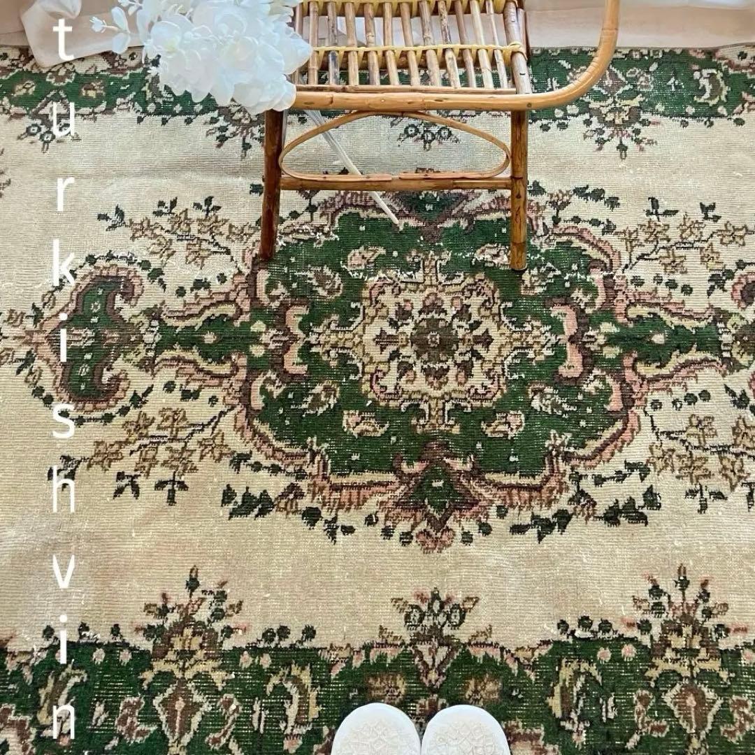 メダリオン113×199カーキ　リッチwool グリーン　トルコヴィンテージラグ