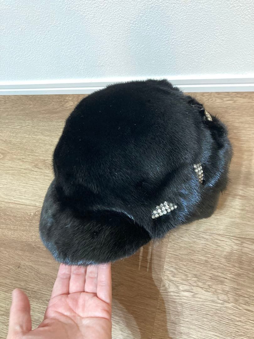 PW-KARI新品未使用ビジュー付きミンク黒キャスケット