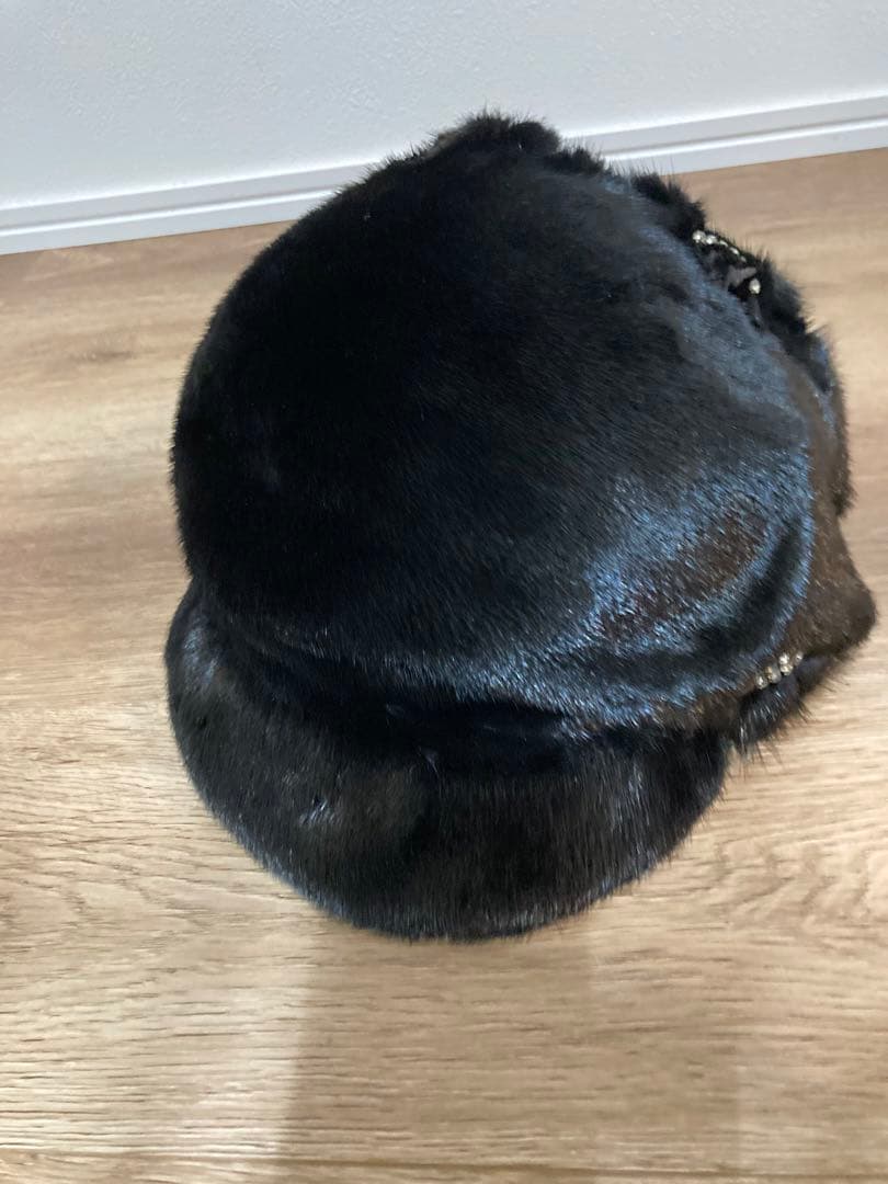 PW-KARI新品未使用ビジュー付きミンク黒キャスケット
