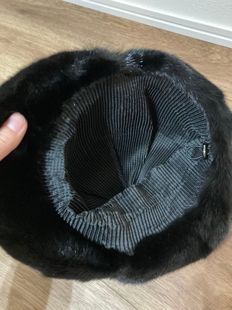 PW-KARI新品未使用ビジュー付きミンク黒キャスケット