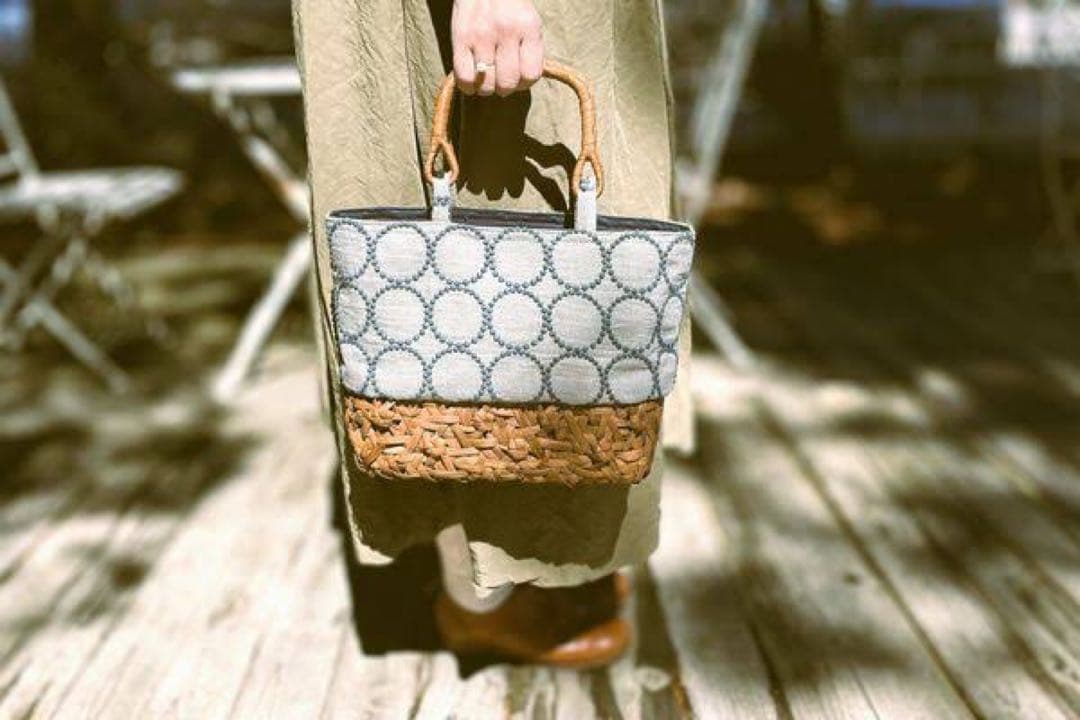 かごや（山葡萄のカゴバッグ）ミナペルホネン