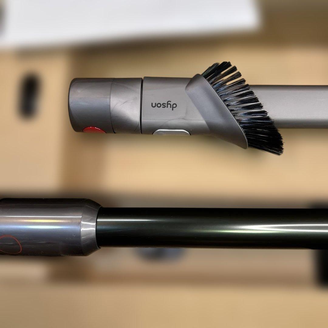 7125【未使用品】ダイソン マイクロ SV33 コードレスクリーナー 掃除機