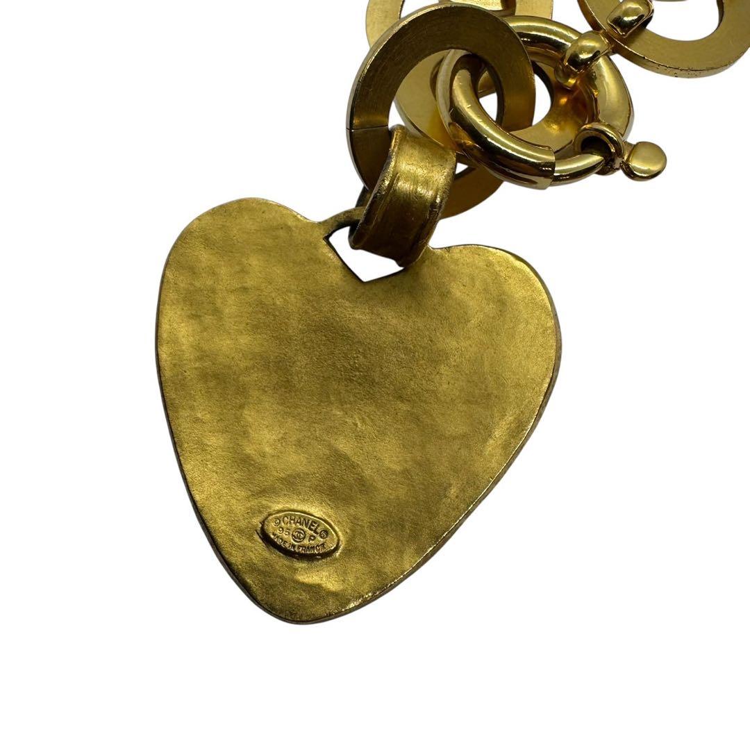 CHANELヴィンテージ　チェーンベルト　ハート　95P ベルト　ゴールド