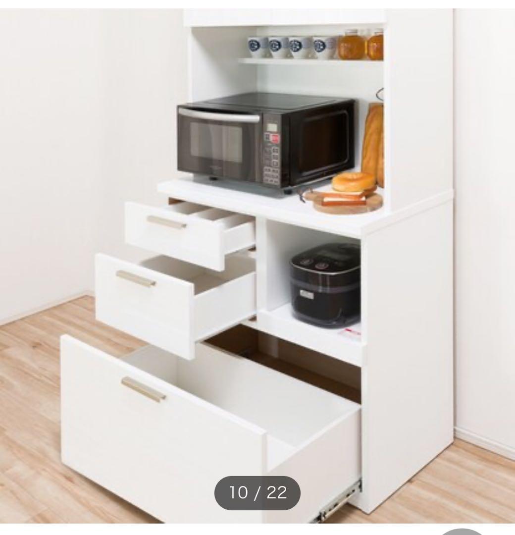 ニトリ　キッチンボード ソレル ホワイト　食器棚