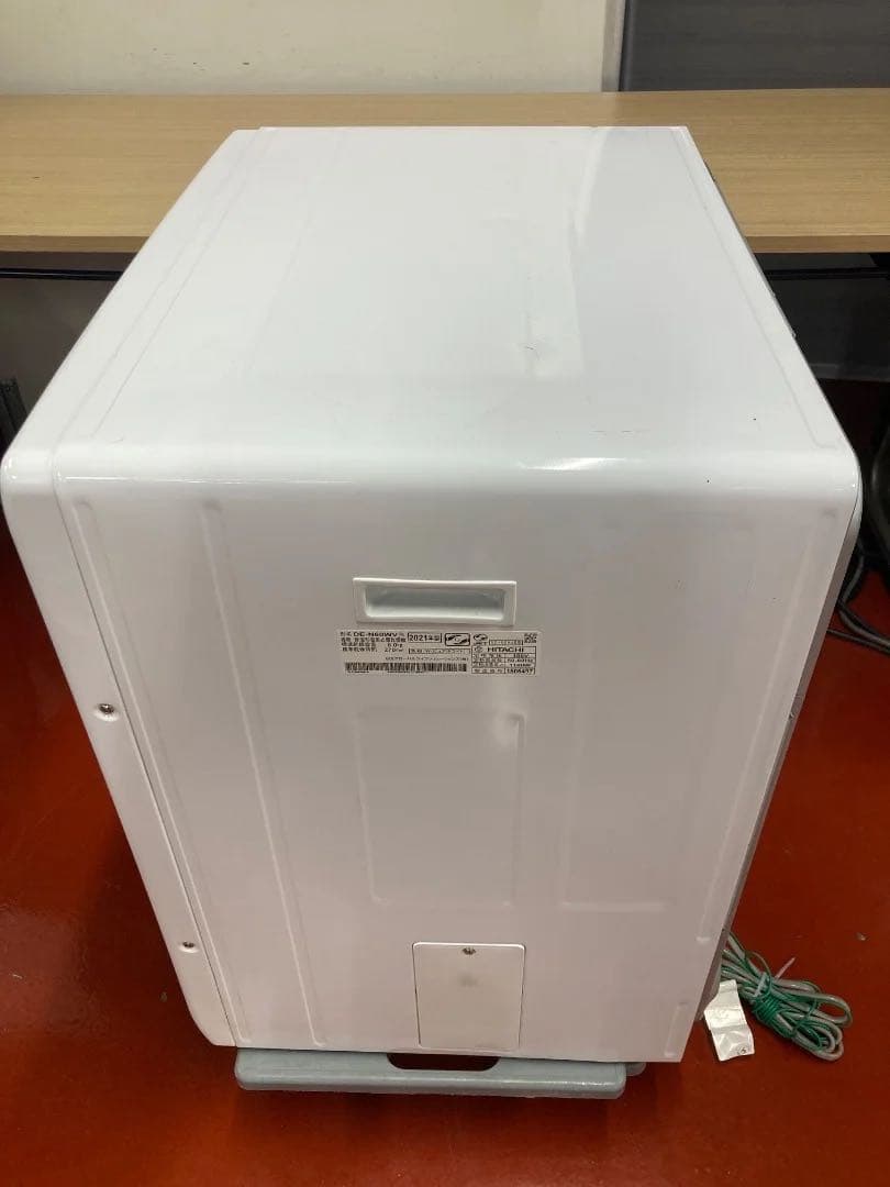 HITACHI 除湿形電気衣類乾燥機 DE-N60WV 6kg 2021年製