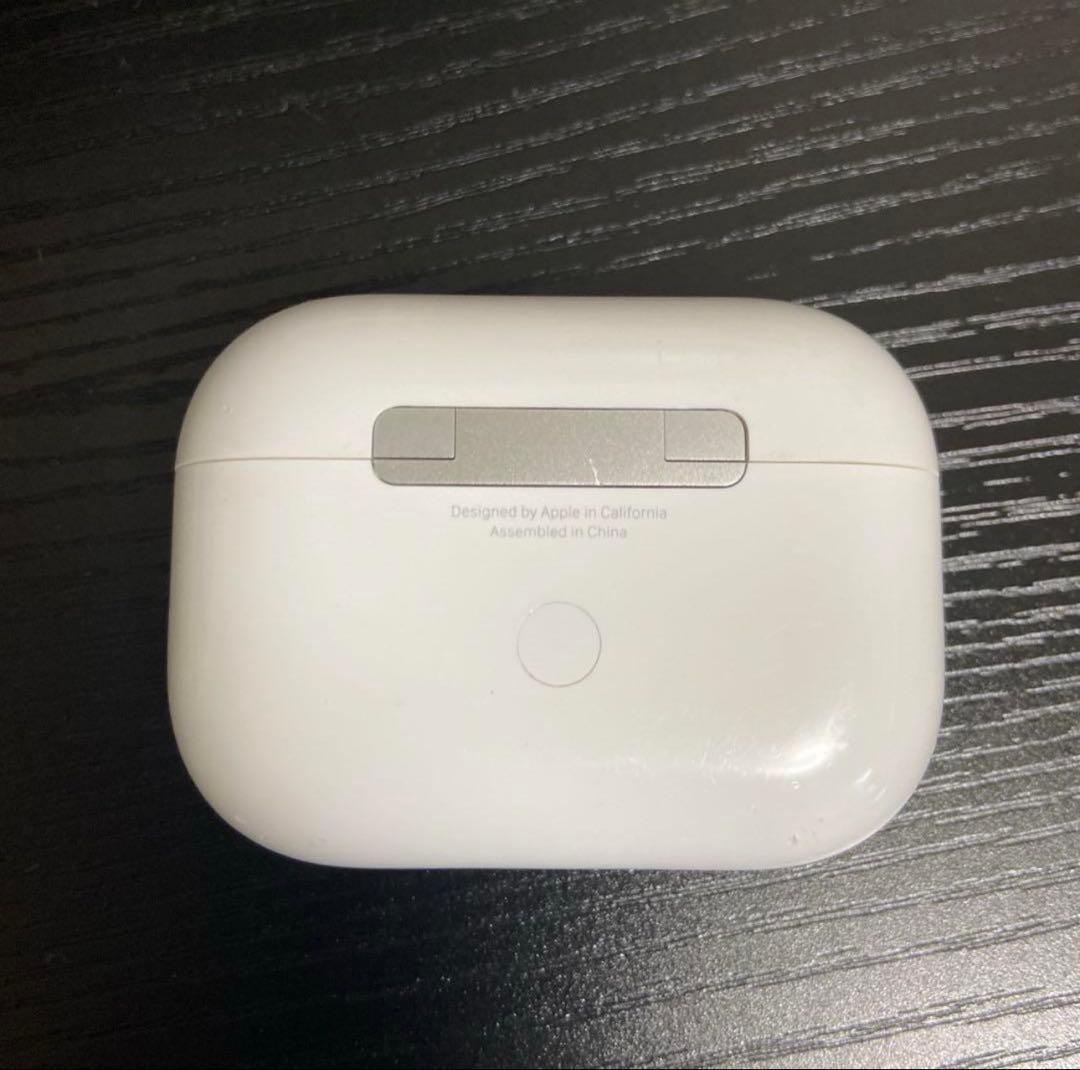 Apple AirPods Pro ホワイト 充電ケース付き