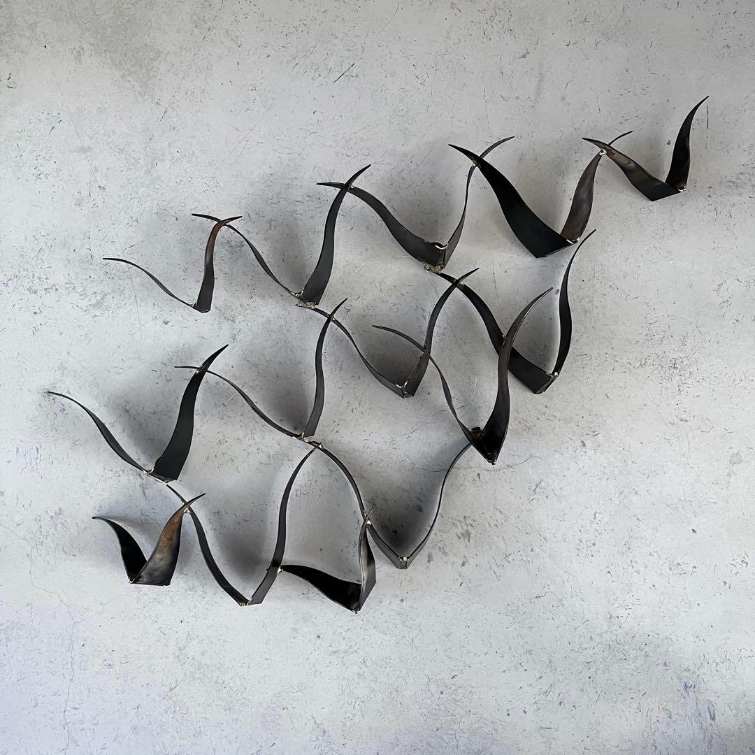 金属製の鳥のオブジェ　アンティーク　壁飾り