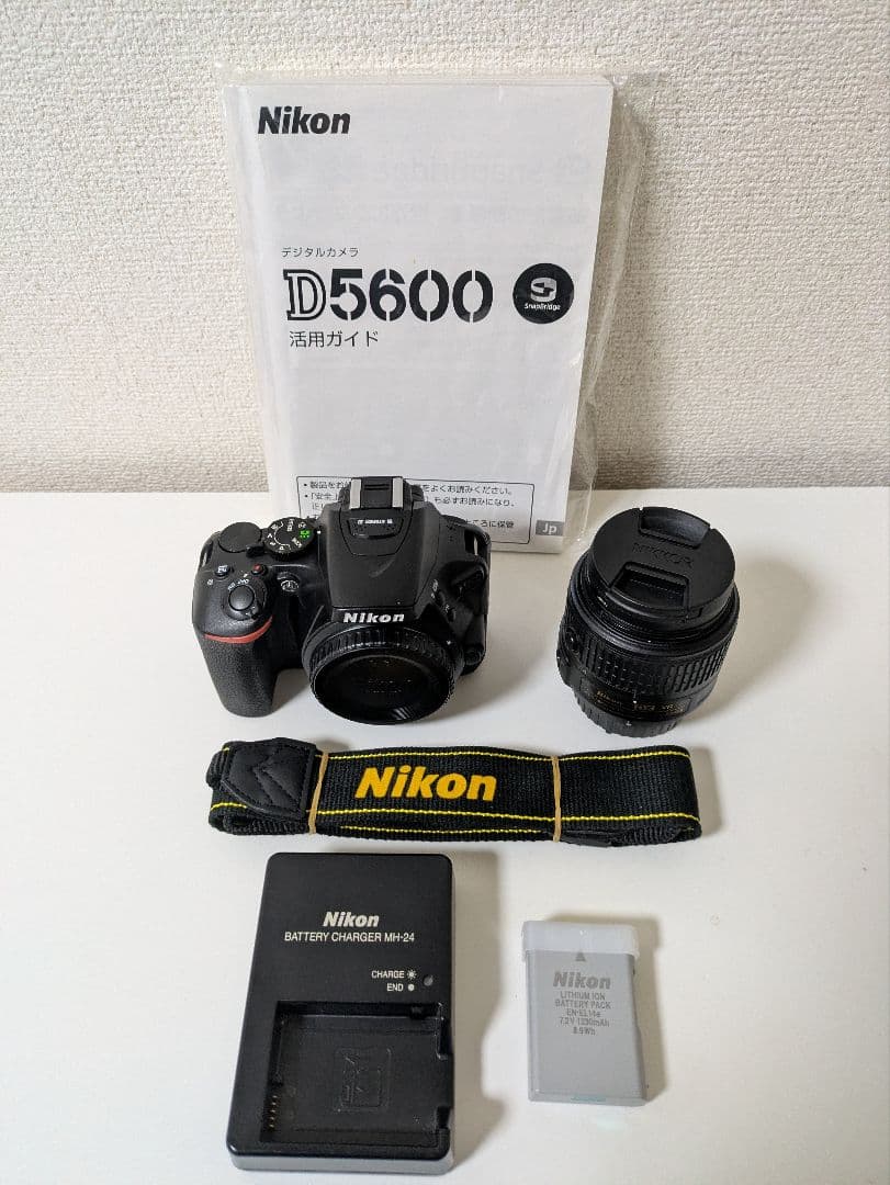 Nikon　D5600 ＋レンズ　　　　　　　　　　　　ショット数15,751回